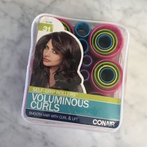 Self grip rollers voluminous curls Conair